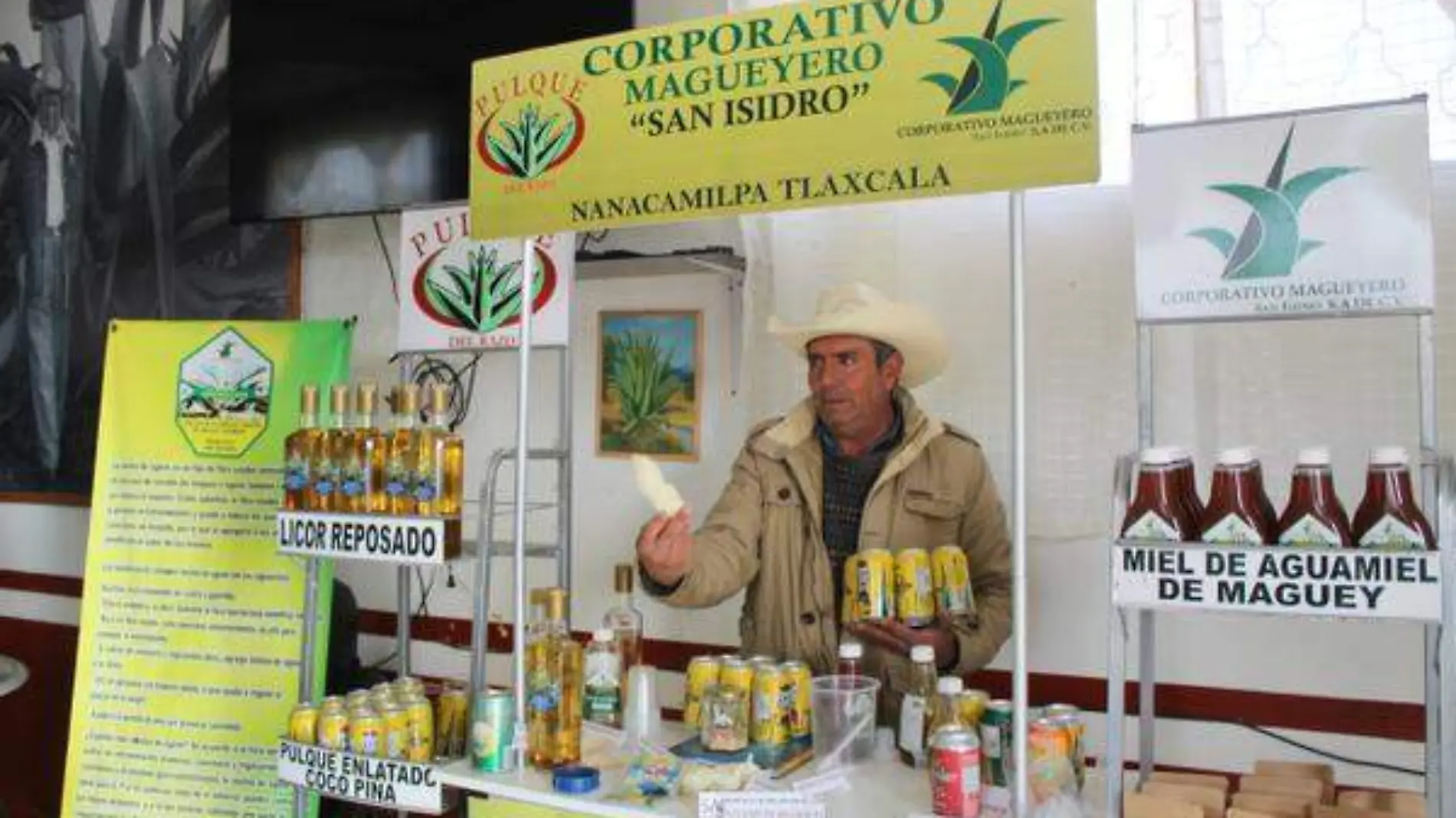 vernta de pulque en la feria tlaxcala 2024 (2)